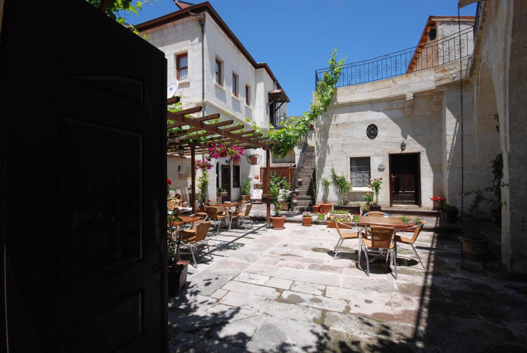 Urgup Konak Hotel Exterior photo